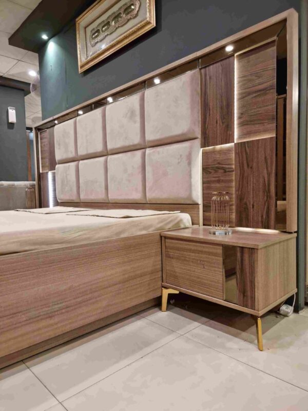 Bedroom Set Model #07377